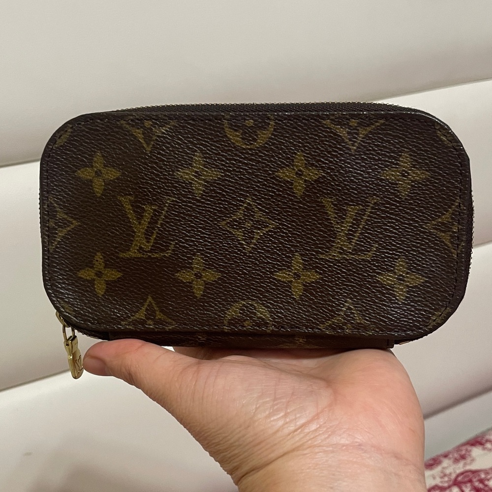 Louis Vuitton Brown Monogram Cosmetic Bag - Picture 12 of 13